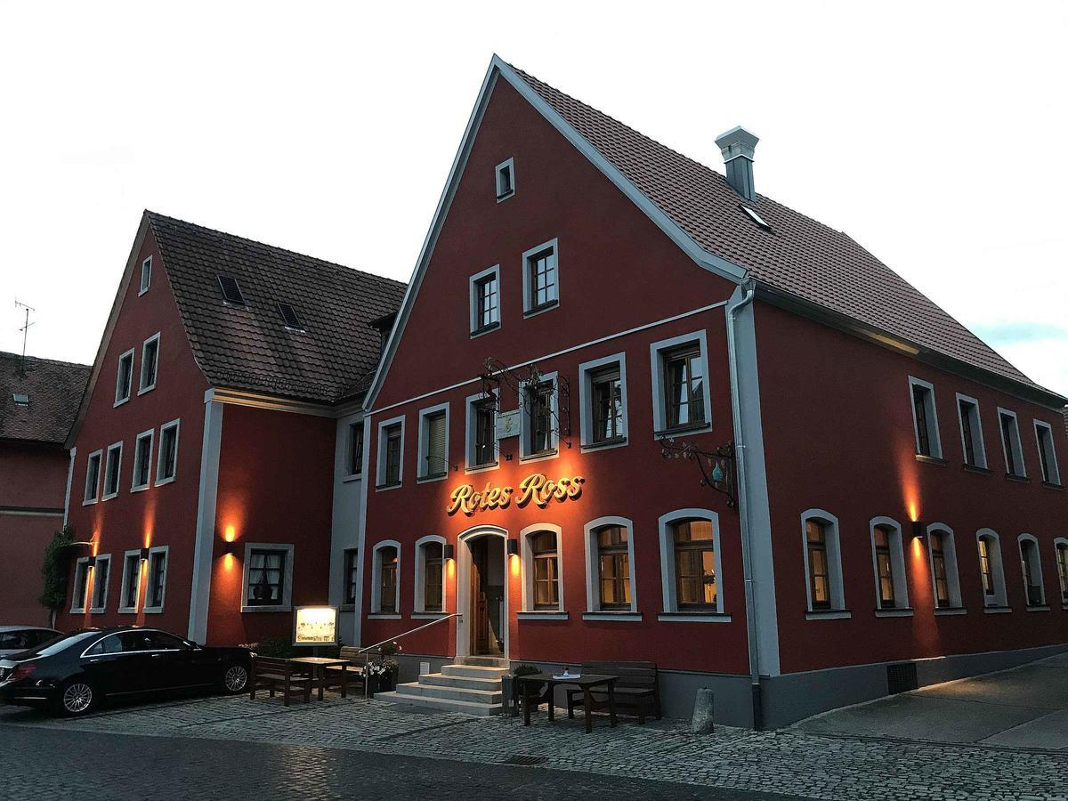 Hotel-Gasthof Rotes Ross Markt Einersheim Exterior foto